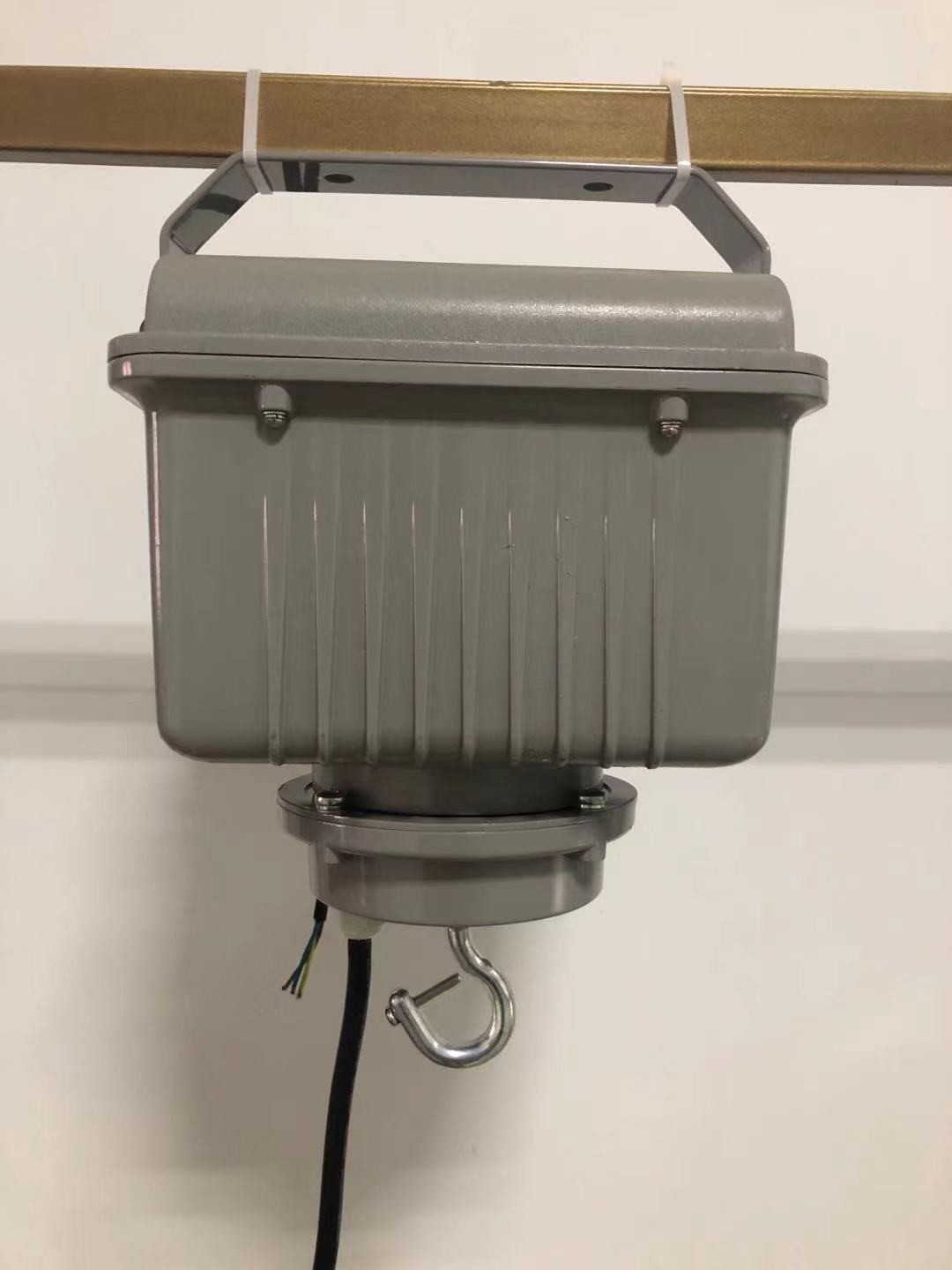 Remote LED Light Lifter Wireless Control