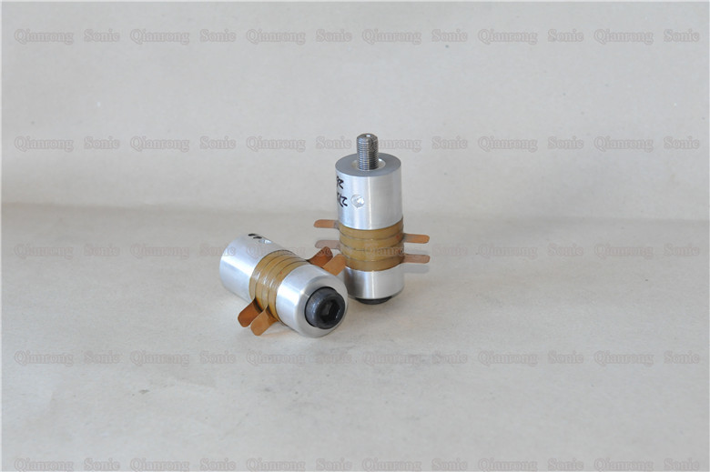 35 Khz Ultrasonic Piezoelectric Transducer , Small Ultrasonic Welding Transducer