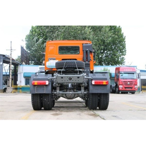 SINOTRUK HOWO 6X4 371hp 420hp Semi Trailer Truck
