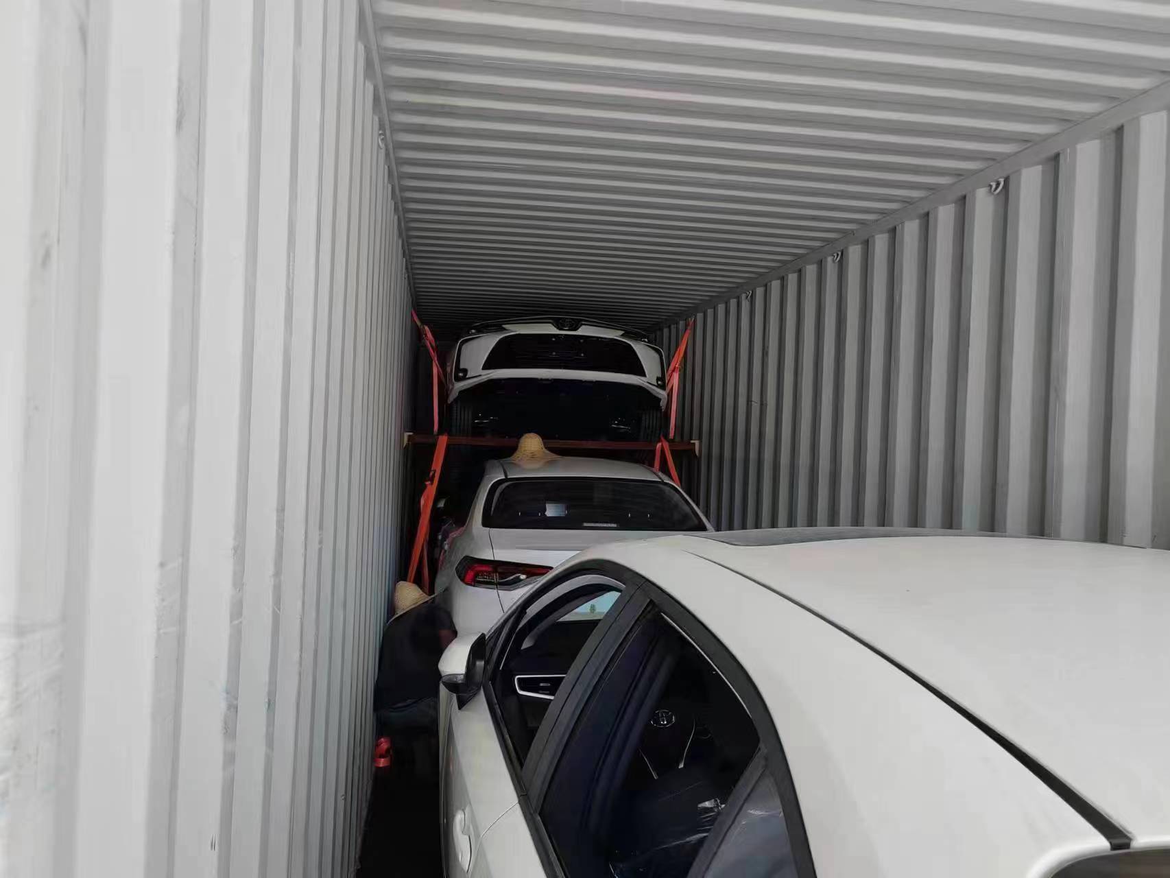 Existing Vehicles High Cost Performance New Energy Vehicles Electric Car for Adult Made in China High Speed Byd Tang Adult