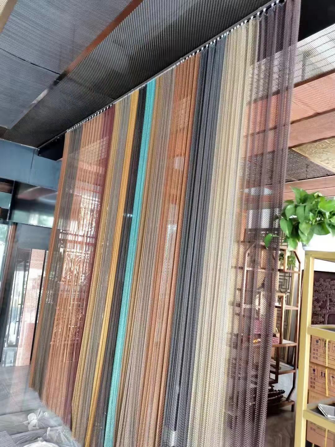 Various Color Aluminum Chain Fly Screen For Hotel Divider