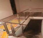 Modern Designs Metal steel pipe stair stainless steel handrail outdoor metal