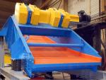 Sticky Materials Banana Vibrating Screen For Coal Sieving