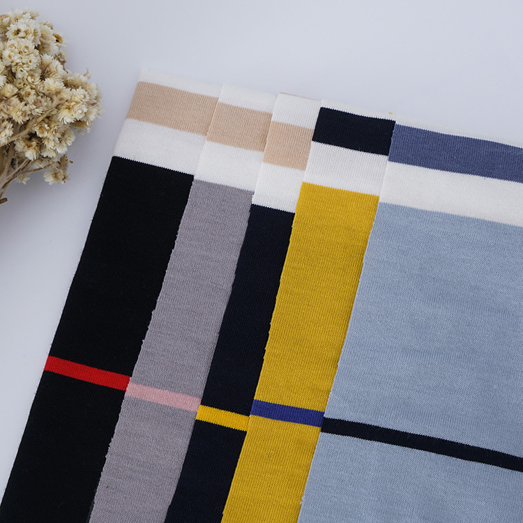 Breathable And Healthy Smooth Comfortable Striped Material Fabric For Casual Wear