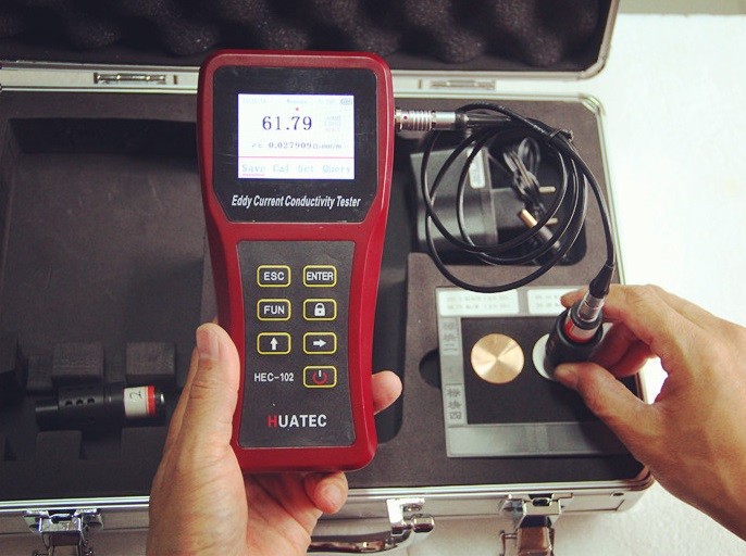 60KHz 0.5 - 110 % IACS ( 0.29 - 64 MS / m ) Digital Portable Electrical Eddy Current Testing Equipment