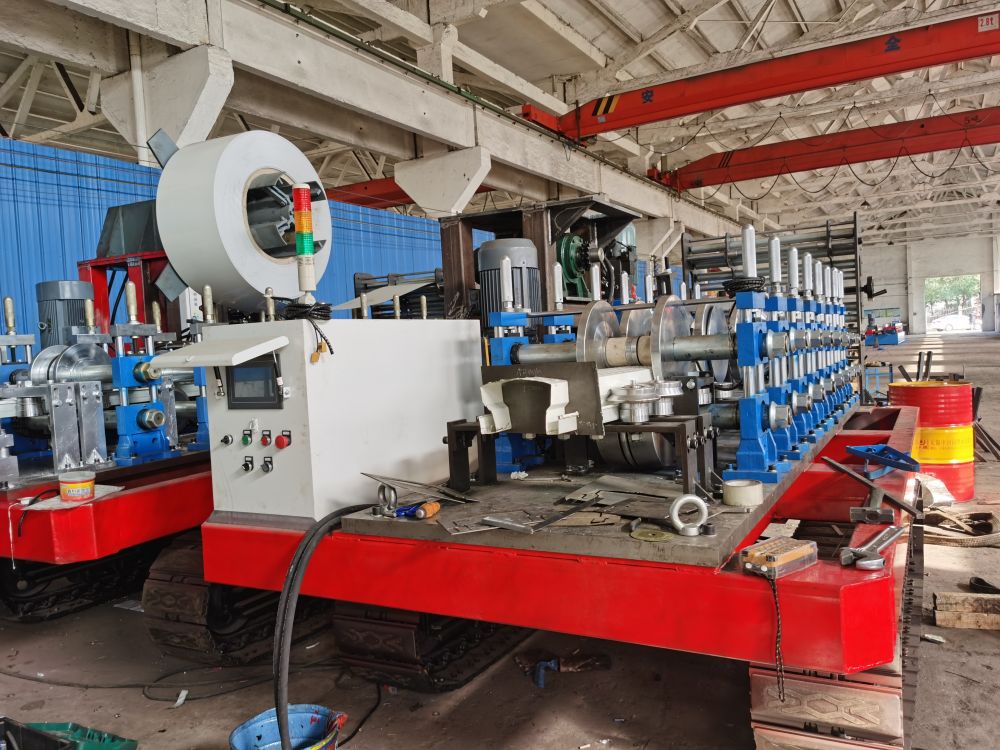 Custom Fascia Roll Forming Machine Rain Seamless Gutter Equipment