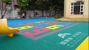 China Waterproof Interlocking Outdoor Flooring 250*250*13mm For School Playground wholesale