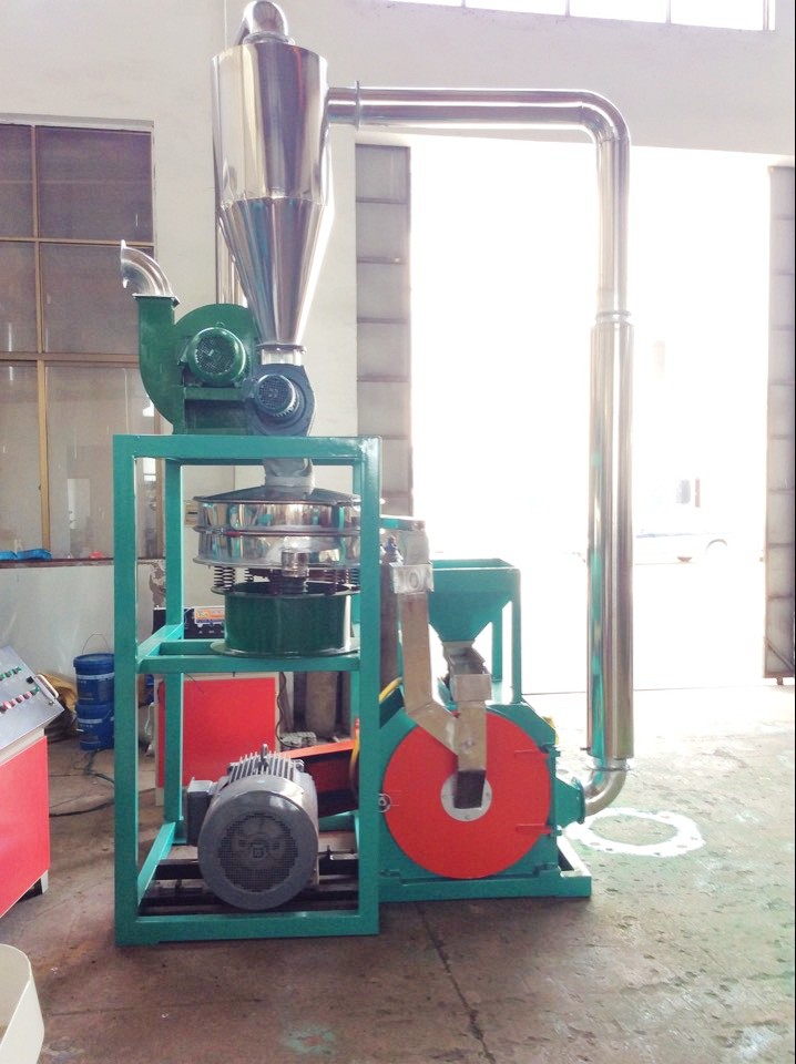Energy Saved Plastic Grinding Mill Small Size No Dust With Vibration Principle