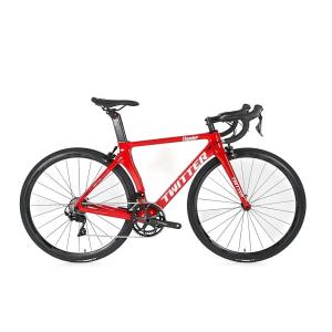 China Men's V Brake Carbon Fiber Road Bike with Shimano 105/R7000-22S Derailleur Lever and 22 Speed on Carbon Frame 700c wholesale