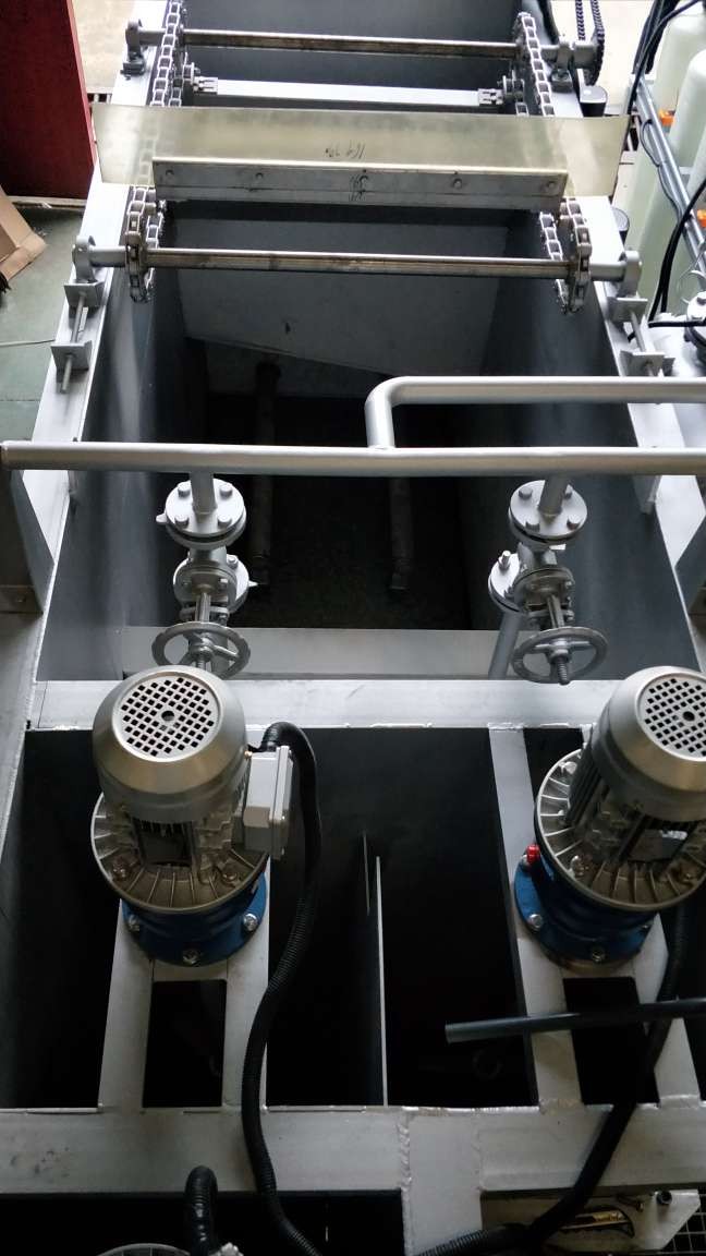 DAF Dissolved Air Flotation for Recycling Water and Waste Water Treatment 12000 kg Weight