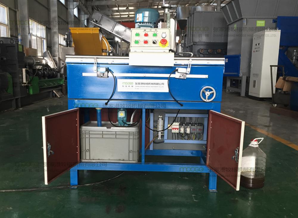 Semi Automatic Plastic Auxiliary Machinery 1000mm Crusher Chipper Knife Grinder