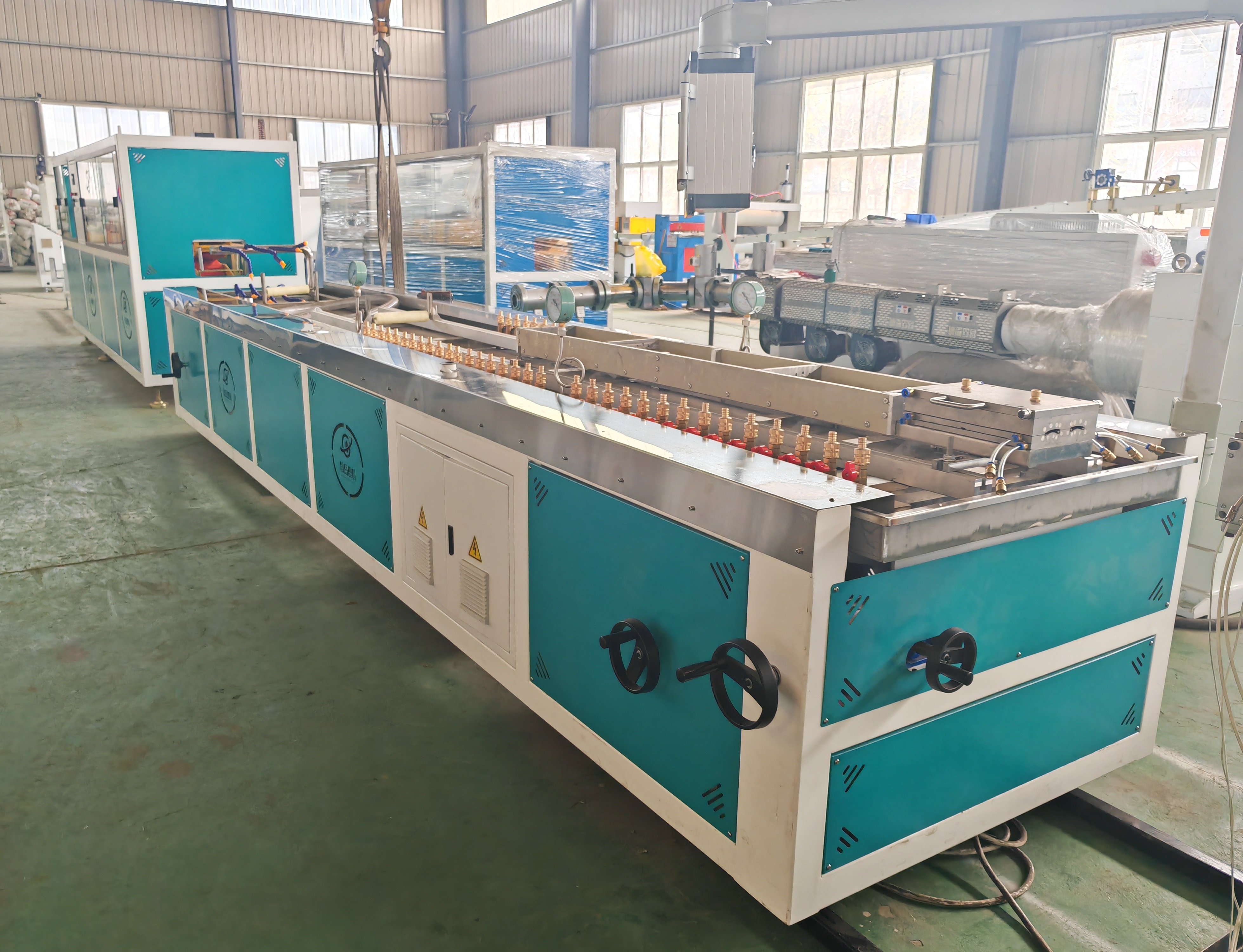 ABB / DELTA Inverter Plastic Profile Extrusion Machine for UPVC Window Door with High Precision
