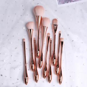China Solid Wood Setting Powder Brush , Eyeshadow Makeup Brushes Fashion Style wholesale