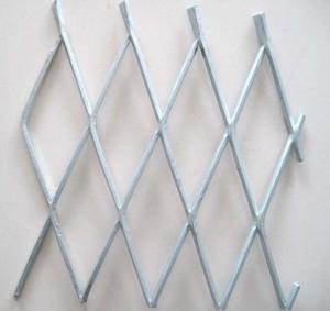 China 20*40mm Hot Dip Galvanised Expanded Metal Mesh Wear Resisting wholesale