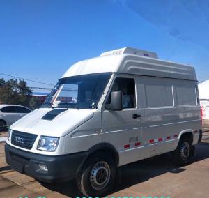 China Diesel Small Refrigerated Van Manual Mobile Freezer Truck Mini Bus wholesale