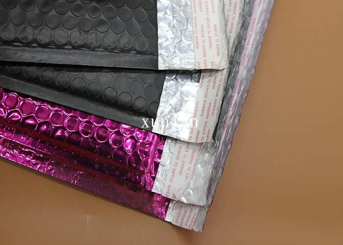 Multicolor Shiny Shipping Bubble Mailers , Durable Padded Letter Envelopes