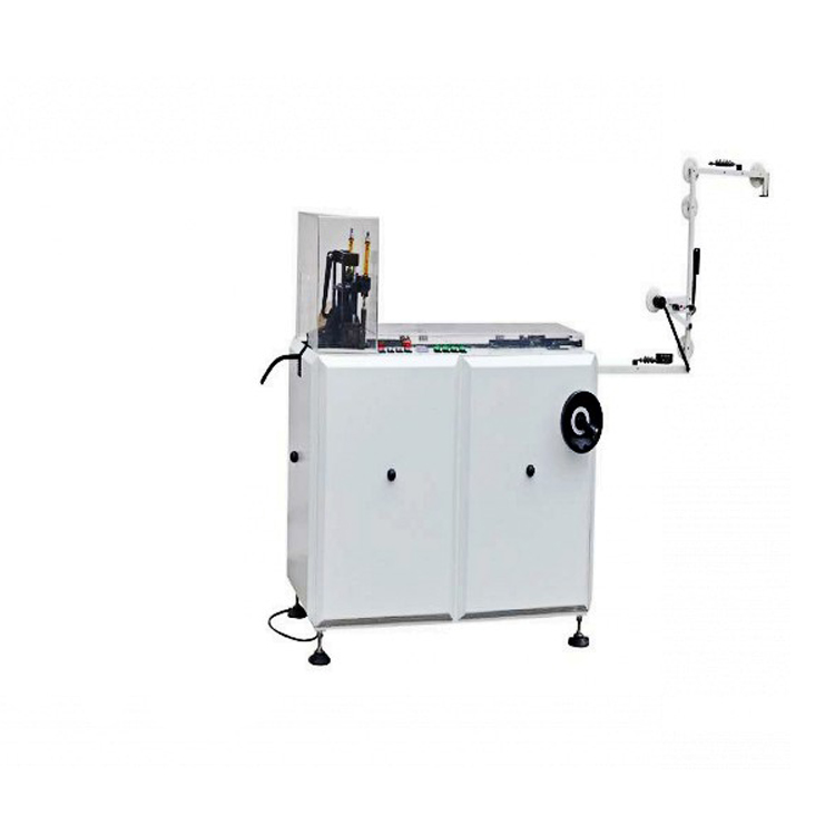 Double loop wire forming machine