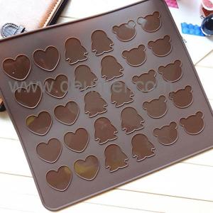 China Hot Selling Food Grade Cute Pattern 30-Capacity Cartoon Silicone Macarons Baking Mat wholesale