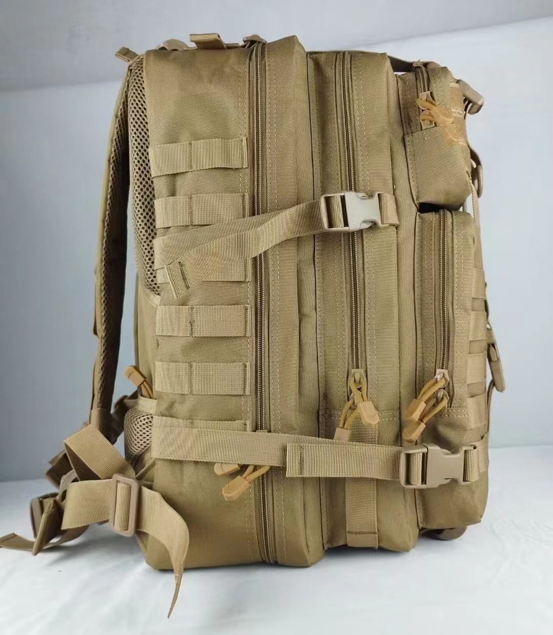 National Style Softback Outdoor Adventure Hiking Backpack Customized for Adventure