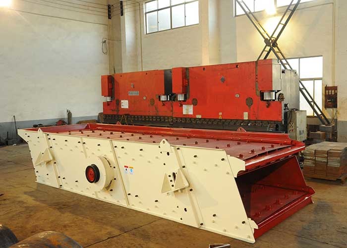 CE ISO Circular Vibrating Screen Machine 200 TPH For Aggregate Coal Grave for Railway ballast
