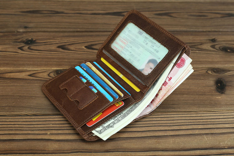 Custom Logo Crazy Horse Leather Men's Bifold Wallet with Rfid Blocking Protection