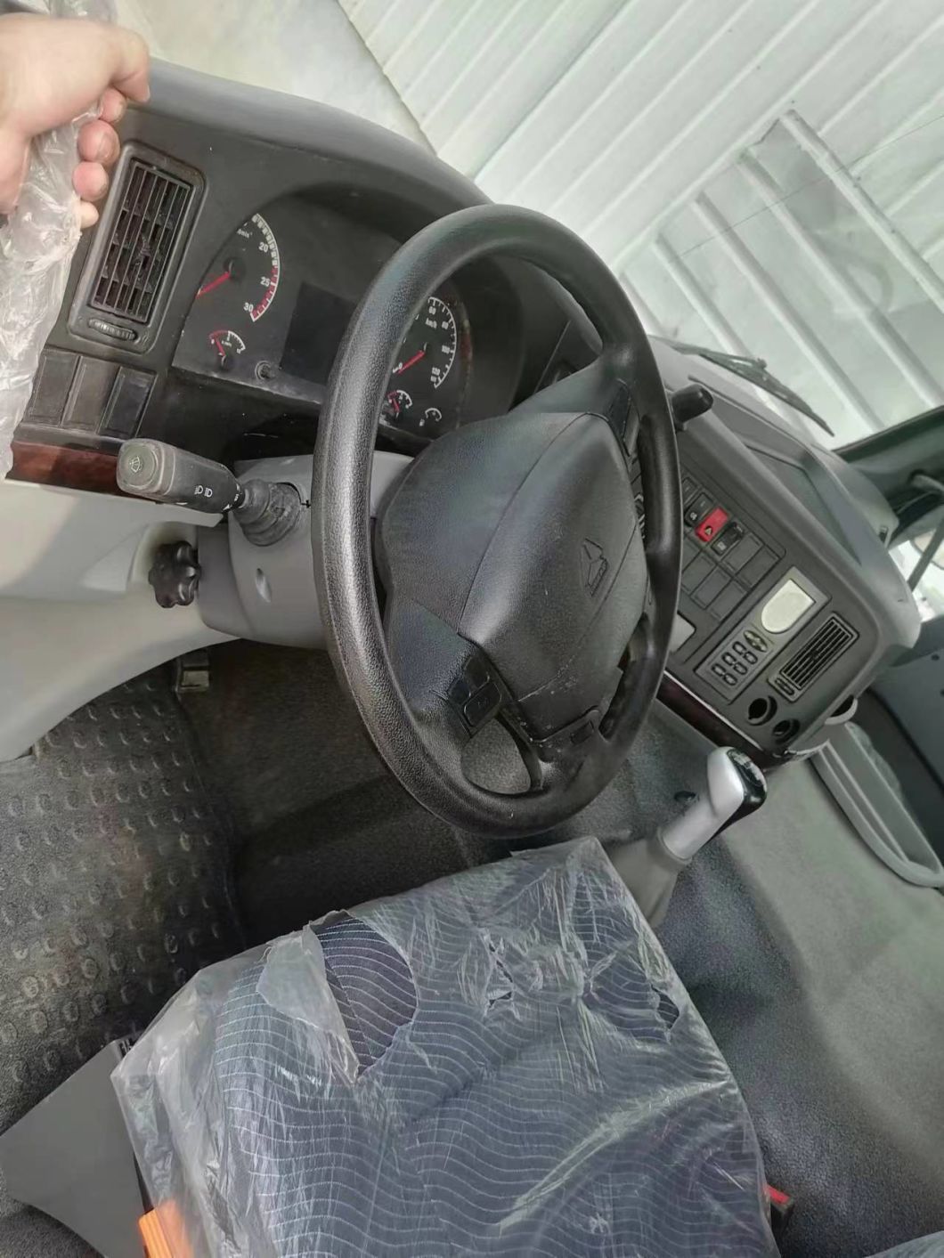 Sinotruk HOWO 6*4 Tractor Truck Good Condition blue From China Factory