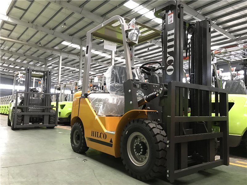 Ce Approved Diesel Forklift 2.5ton Lift Capacity