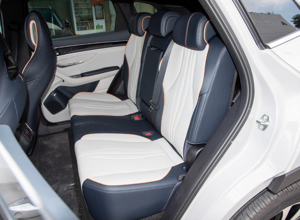 150kW BYD Electric EV Car Off Road Electric Vehicles With Five Seats