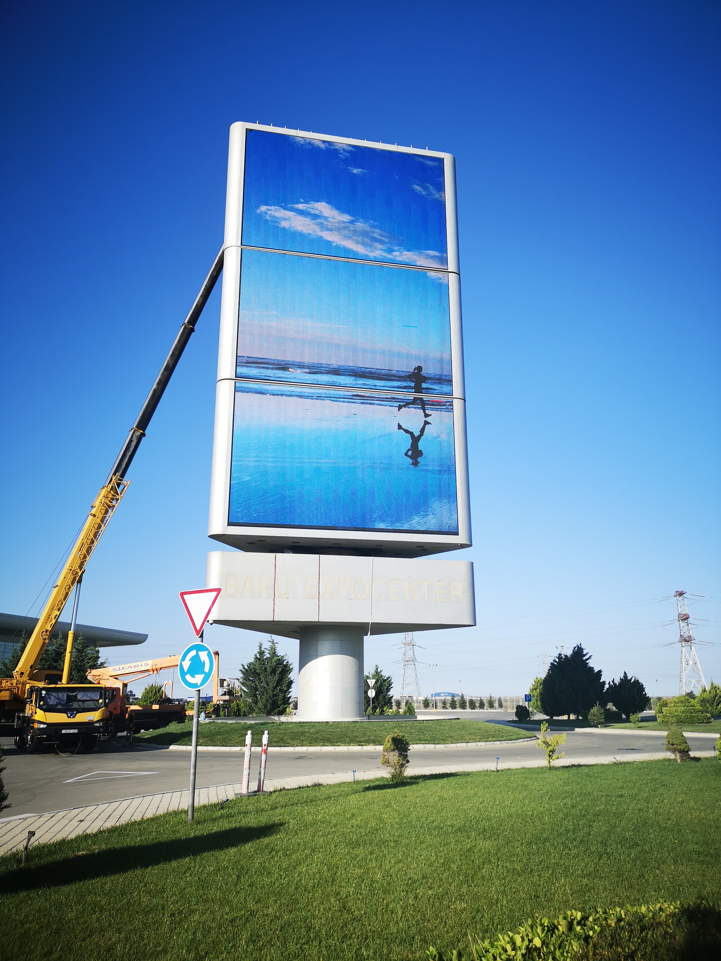 High Brightness Media Facade LED Screen Waterproof Led Video Wall With Nationstar Chip