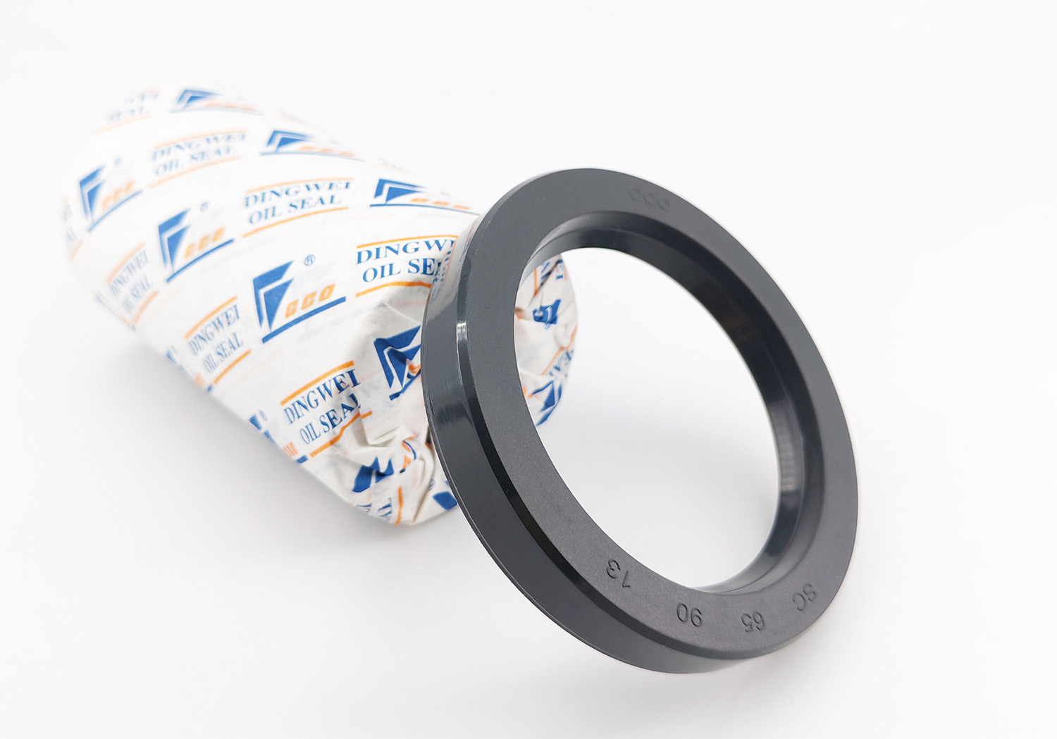 Black SC TYPE Oil Seal for High Temperature And High Pressure Working Environment
