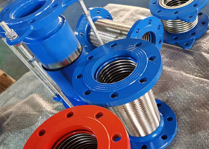 ANSI 150 Bellow Pipe Joint Floating Flange Pipe Bellows Expansion Joint 16 Bar