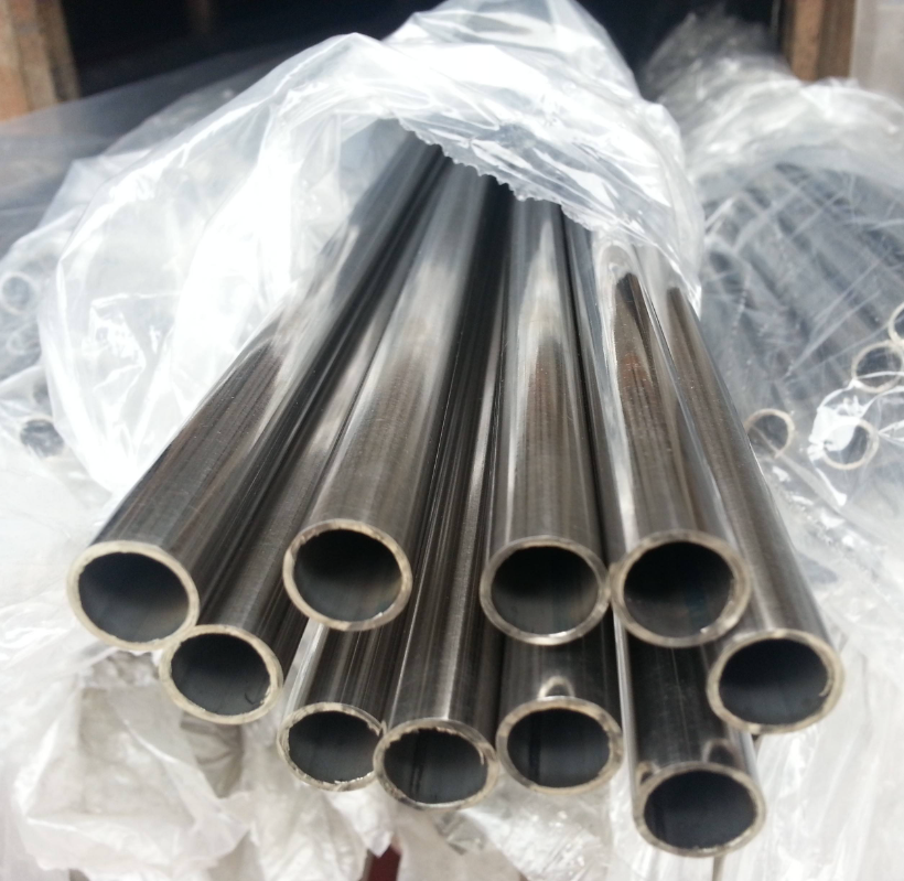 SS321 2.5IN Welded Stainless Steel Pipes/Tubes 410 4 Inch Ss Pipe 40 mm Customized Size