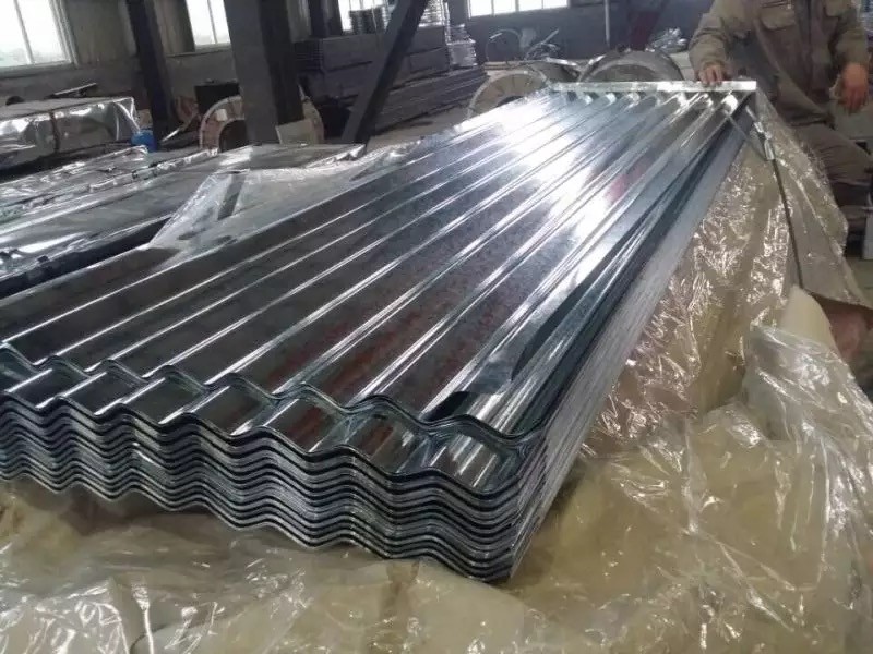 Corrugated Galvanized Steel Roofing Sheets Jis G3302 Colored Or Not