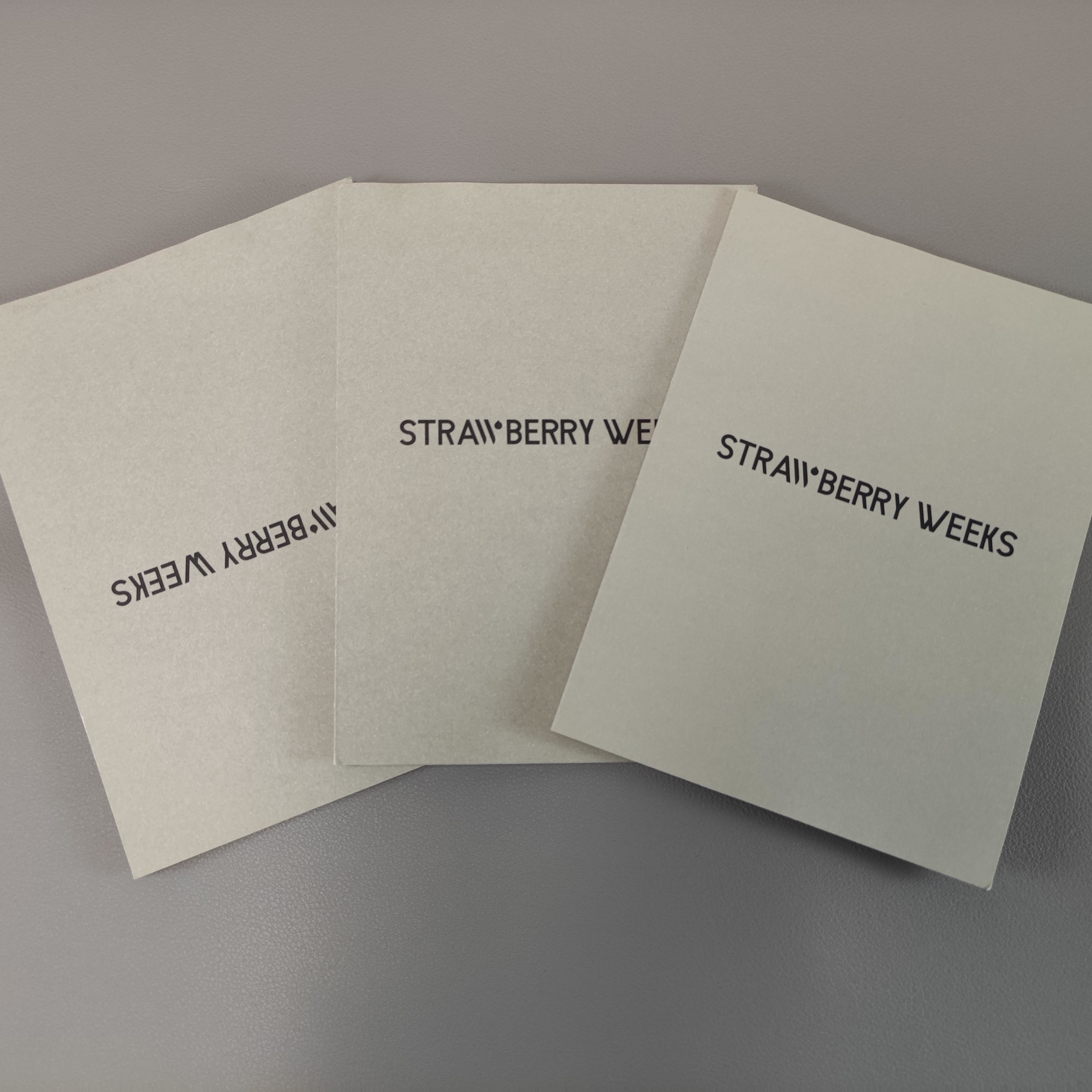 Customizable Folded Paper Product Manuals Full Color Printing