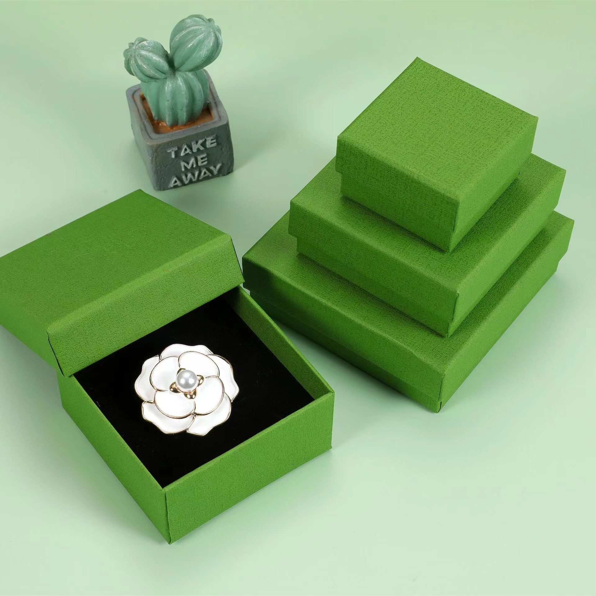 Offset Printing Rigid Packaging Box with Customizable Color Glossy Lamination for Gift and Jewelry OEM/ODM
