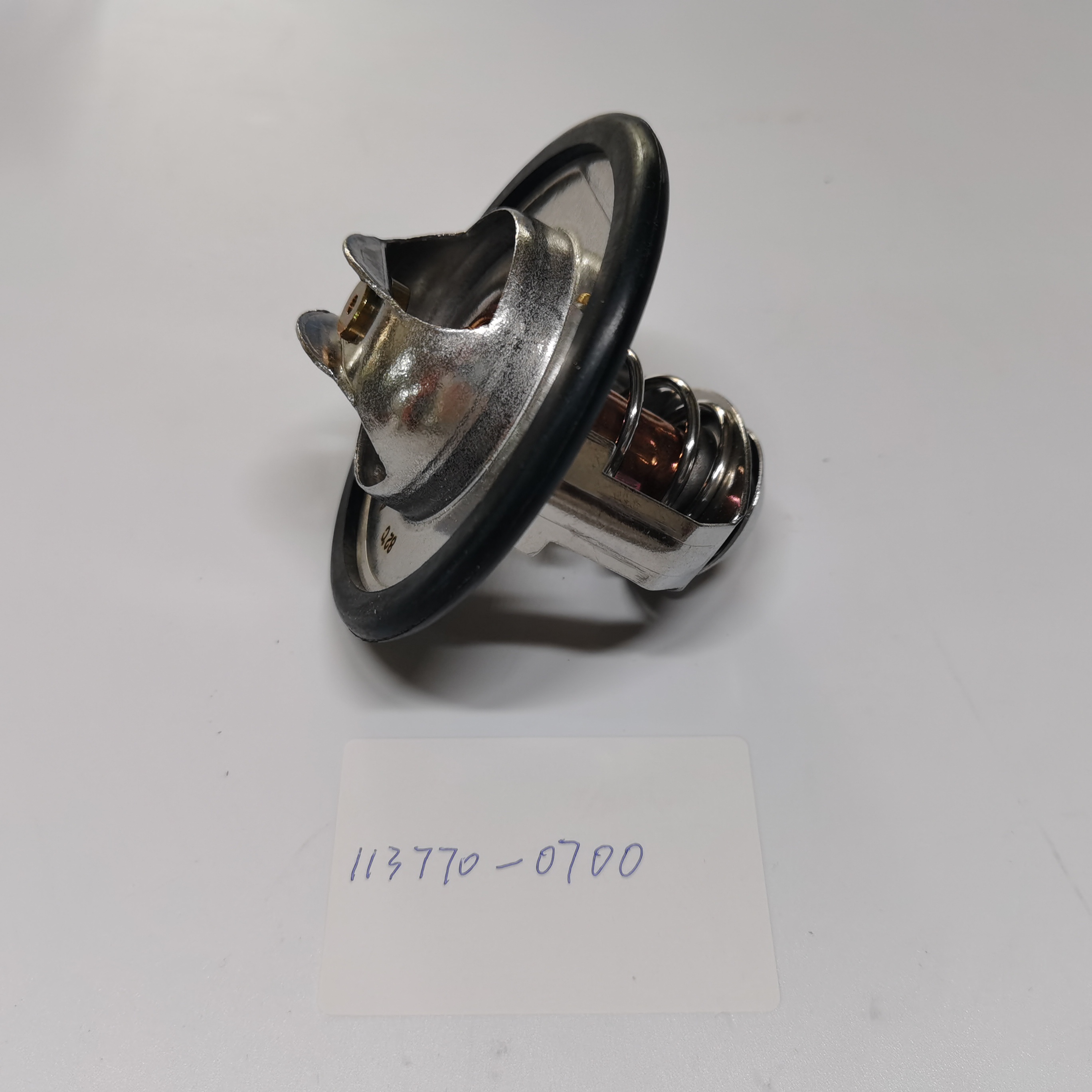 Excavator 6BG1 6BD1 4BD1 4BG1 Thermostat Engine Spare Parts 1137700700 1-13770070-0