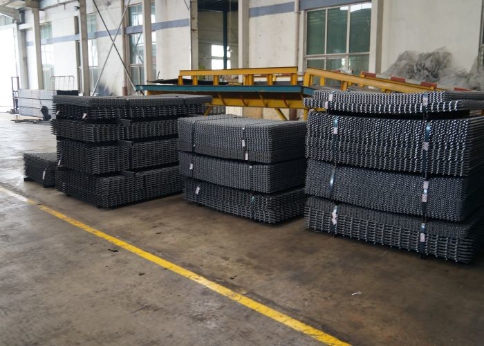 Stable Performance Steel Screen Mesh Poly Ripple ASTM Standard Easy To Leak
