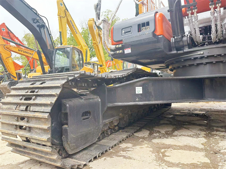 30 Ton Doosan DX300 Excavator in Korea Good Condition 1.27 m3 Bucket Capacity 29500 KG