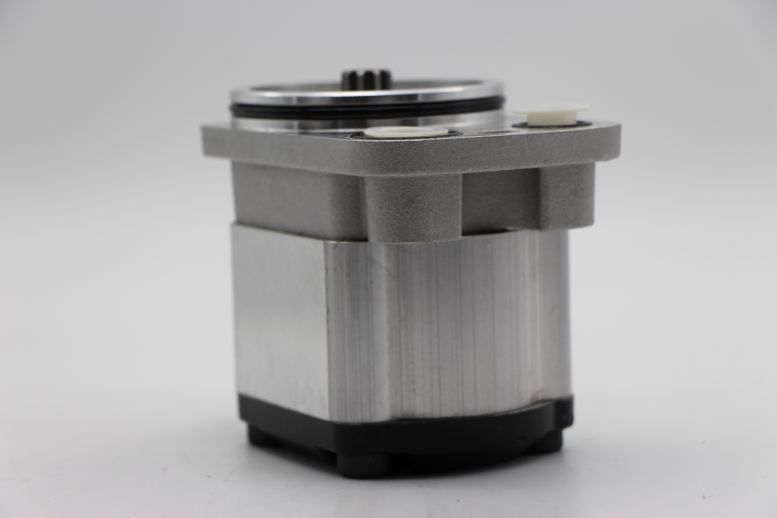 Hot sale good quality DH500 gear pump .hydraulic pump for E330C excavator