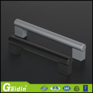 China bathroom drawer foshan hardware 128mm shining economy aluminum cabinet handle wholesale