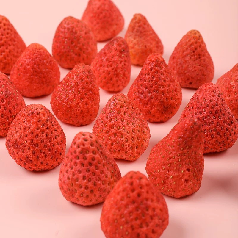 Fresh Ingredients Crispy And Delicious Freeze-Dried Strawberries