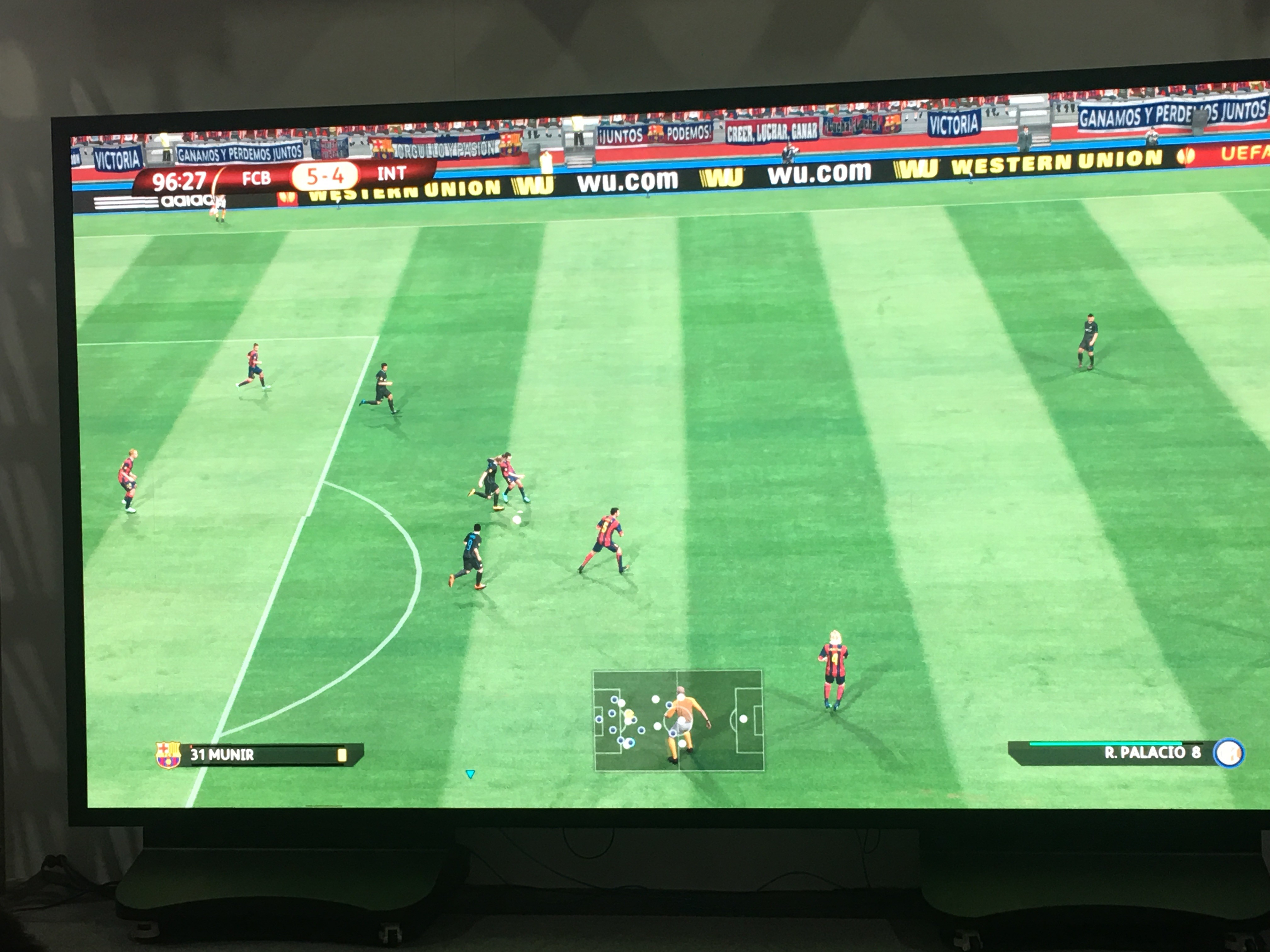 Indoor Outdoor P3.91 LED Video Wall Module 250mm X 250mm 3.91mm Pixel Pitch