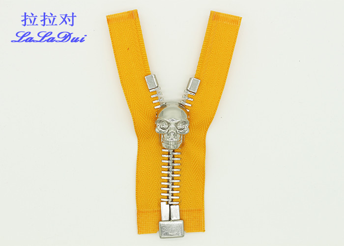 Euro Teeth Coil Separating Zipper For Sweaters , Standard Ykk Type Teeth Bottom Separating Zipper