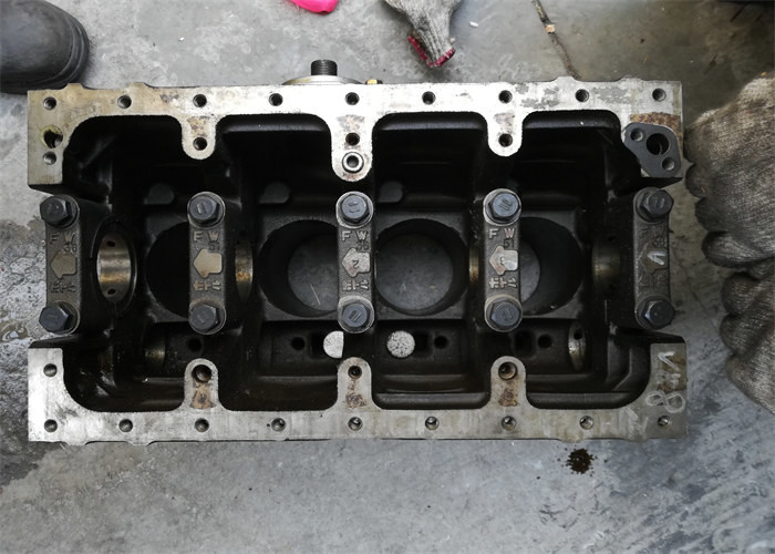 4TNV88 Yanmar Used Engine Blocks For Excavator Vio40-5 PC55MR-2