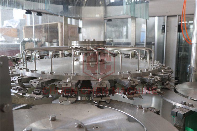 Industrial 330ML Carbonated Drink Filling Machine Capping Labeling Production 1000BPH