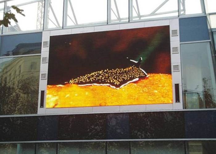 IP65 LED Outdoor Advertising Screens P4mm SMD1921 Module Size 320*160mm