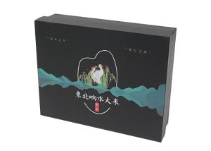 China Customizable Protective Varnish Luxury Packaging Boxes wholesale