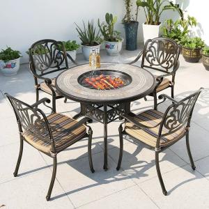 China Balcony Dining Wooden Board Courtyard Table And Cast Aluminium Chairs wholesale