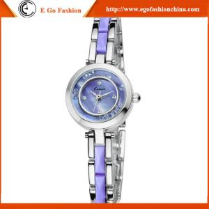 China KM24 Hot Sale Women Ladies Square Diamond Black Dial Watch Bracelet Watch Girls Watches wholesale