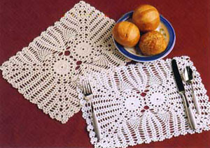 christmas tablecloths cotton and linen, Tablemat, Corcheted Lace Table linen, Tablecloth